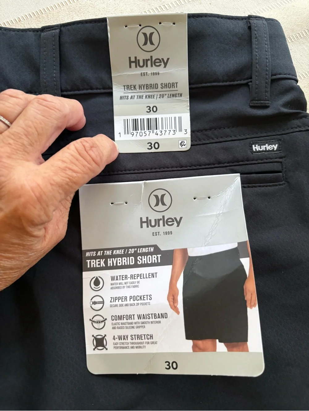 Men’s Hurley Shorts Black- NEW size 30